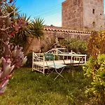 Arthouse Campos Mit Haus Galeria 110Qm Und Appartementhaus Mit Patio 30Qm